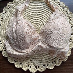 Lace Bralette in Cream